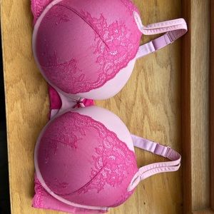 Torrid 44G bra